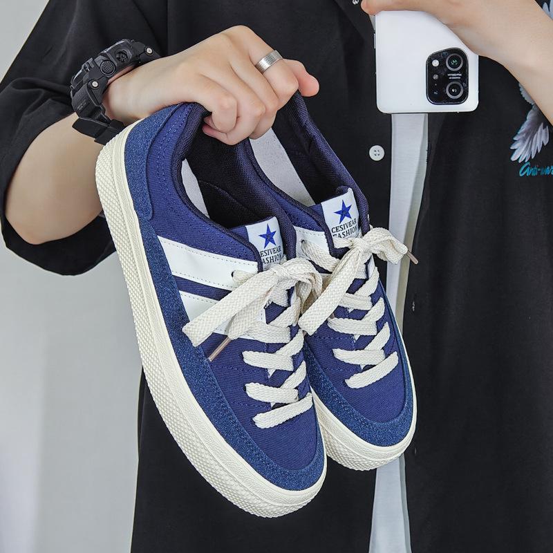 

Spring new breathable canvas shoes men s classic shoes Hong Kong style versatile casual shoes Korean version niche board shoes 40 темно-синього кольору