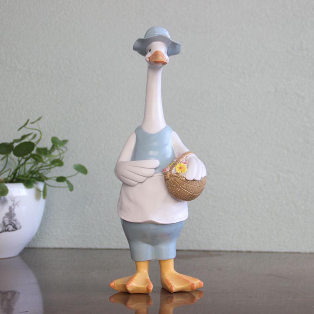 1pc/2pcs Couple Duck Statue Garden Ornaments Cartoon Duck Animal Resin Sculpture Ornaments Decoration For Outdoor Landscape Pond Yard Lawn Garden