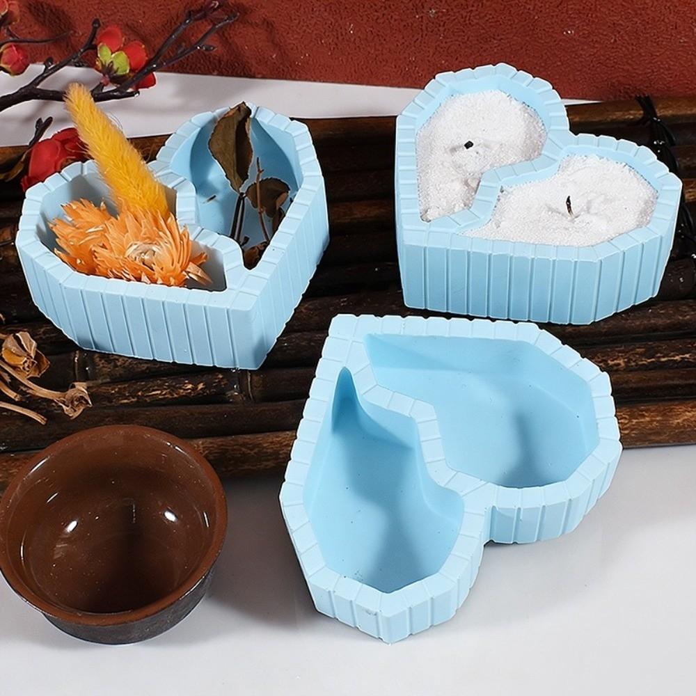 Heart-shaped Candlestick Mold Two Grid 3D Plaster Mold Convenient Candle Cup Molds  Home Decor
