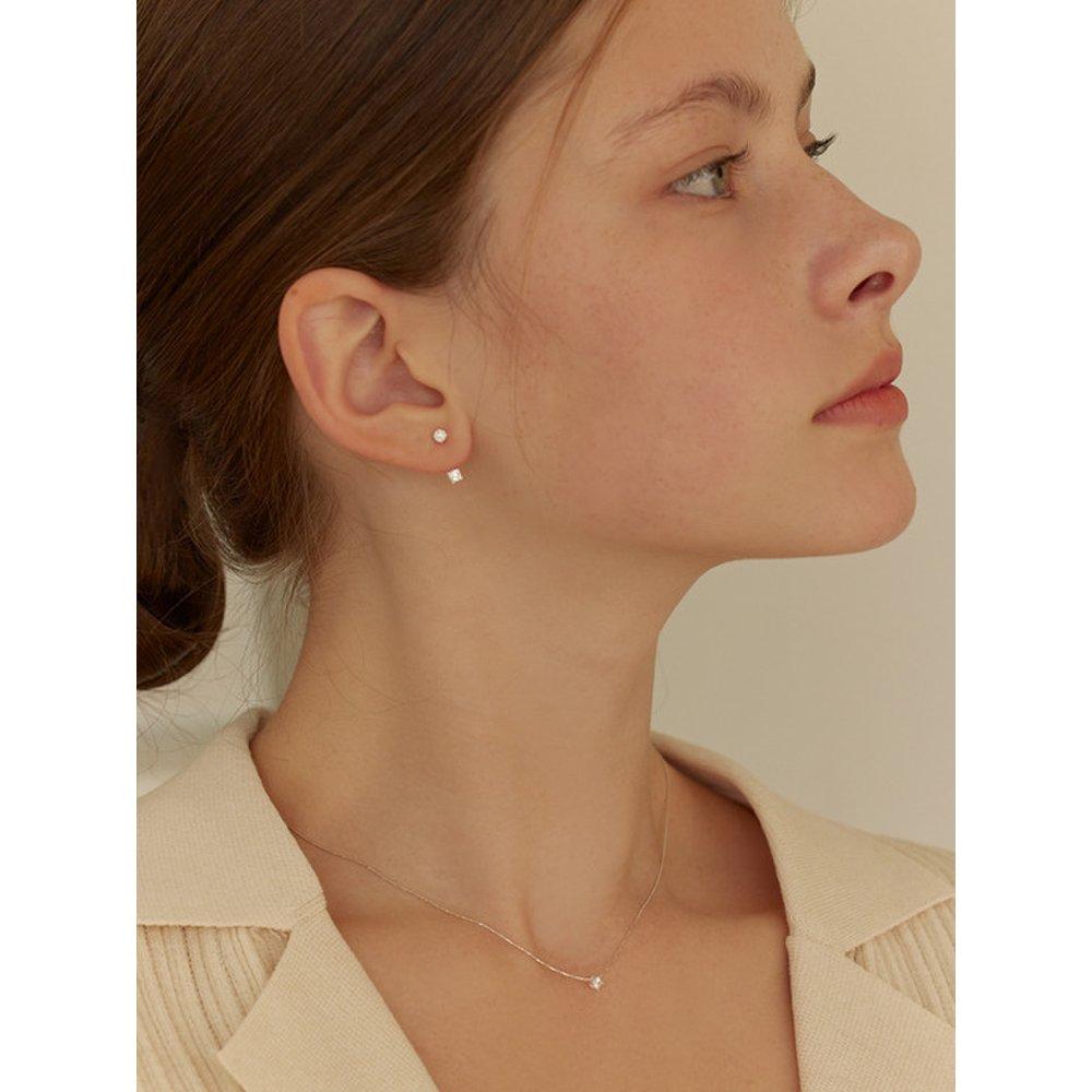 Clear Shiny Chain Necklace