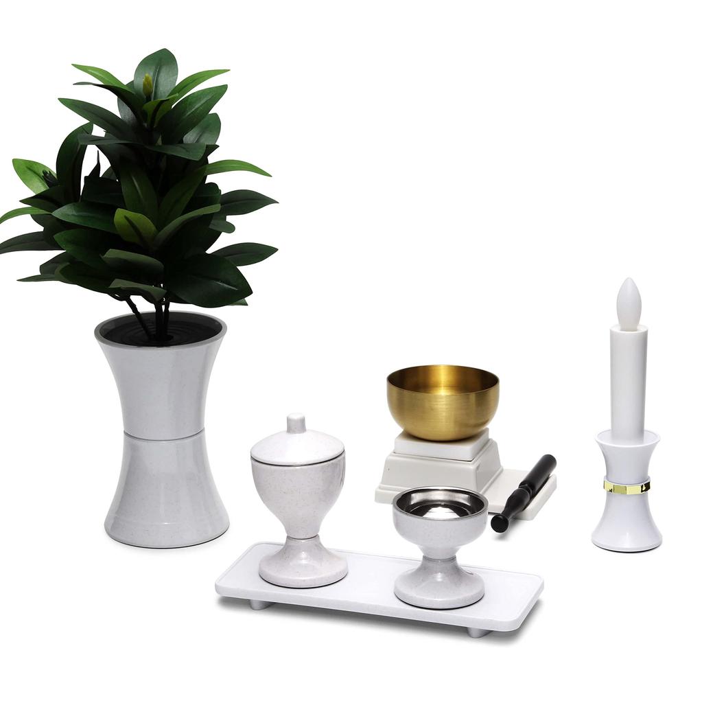 This 7-piece Buddhist Altar Set, Designed Specifically for Mini Buddhist Altars, Includes a Rust-proof Bell with a Pleasant High-pitched Sound, a
