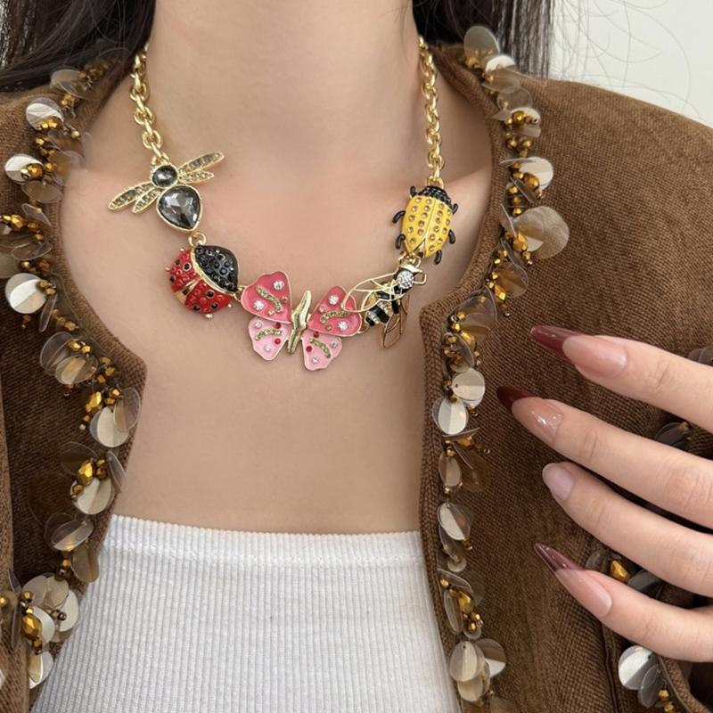 Vintage Punk Smycken Med Färgglada Fjärilar Nyckelpigor Berlock För Kvinnor Handgjordt Halsband Justerbar Längd Halskedja