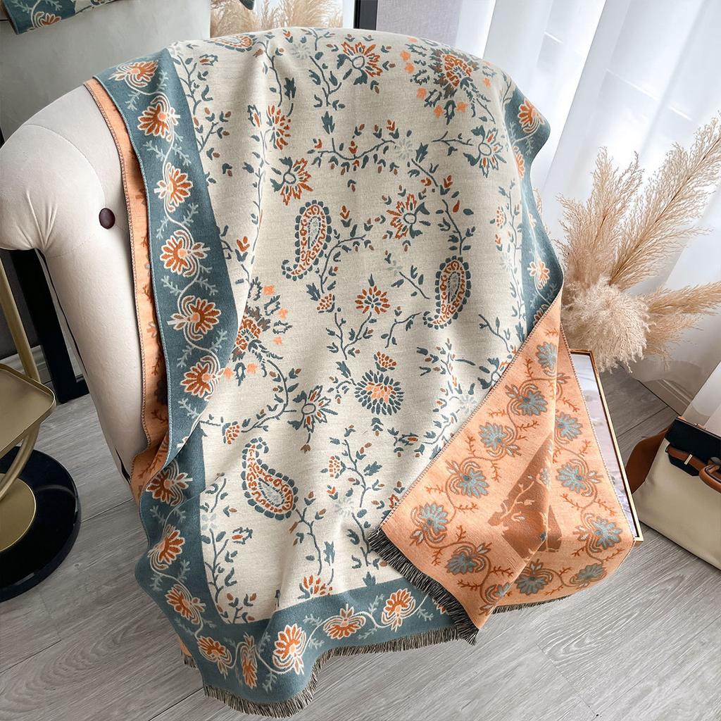 400G Thickened Version Of Retro Ethnic Style Cashew Flower Scarf Women'S Winter High-End Warm Scarf Imitation Cashmere Shawl