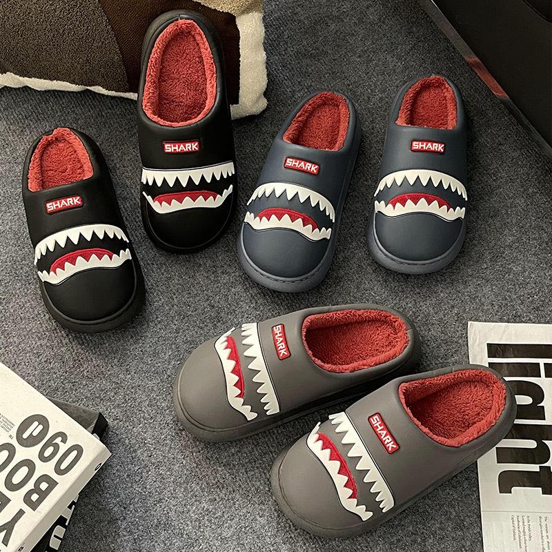 Men's cotton slippers, waterproof, non-slip and warm in autumn and winter, thickened indoor stepping on shit, couple slippers women