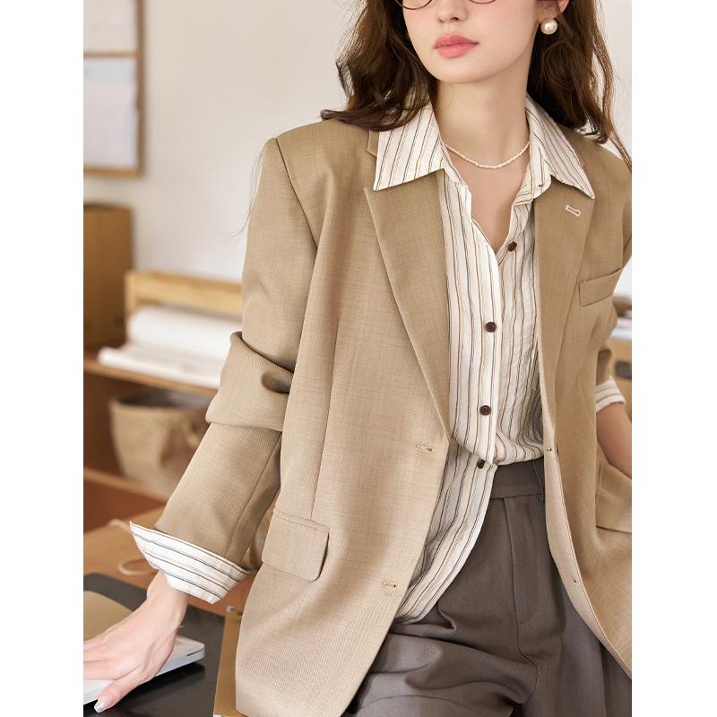 

Женский блейзер Mishow, новинка осени 2023, корейский стиль, элегантное офисное женское универсальное модное повседневное женское пальто MXC41W0067 M хаки