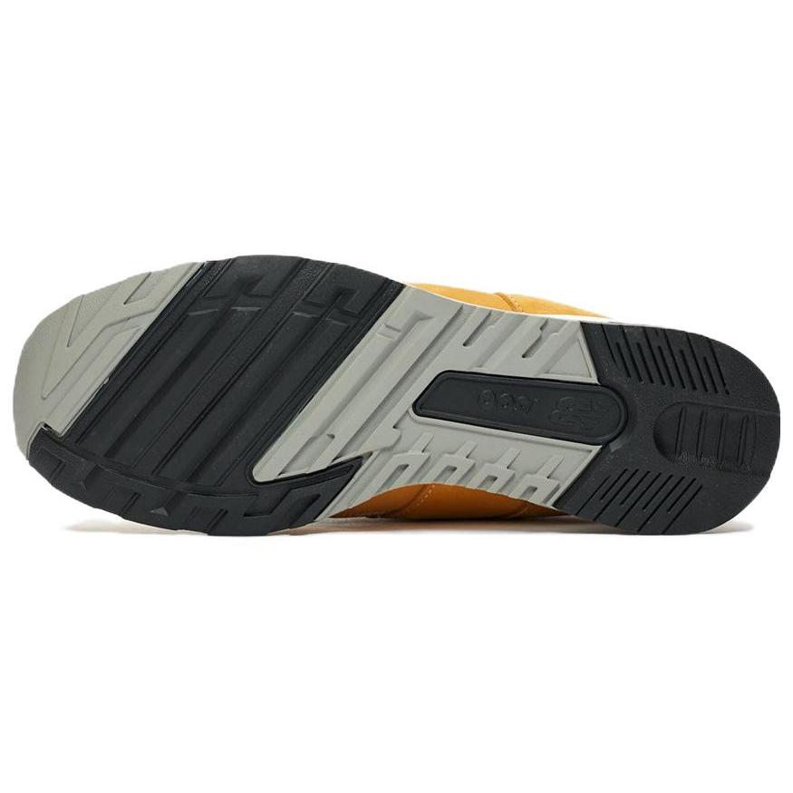 New Balance 1500 Tan Olive Red