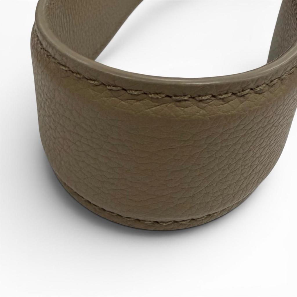 Ausgezeichnete BALLY Umhängetasche TRAPEZE SOFT Gold Metall Leder Leder Gebraucht