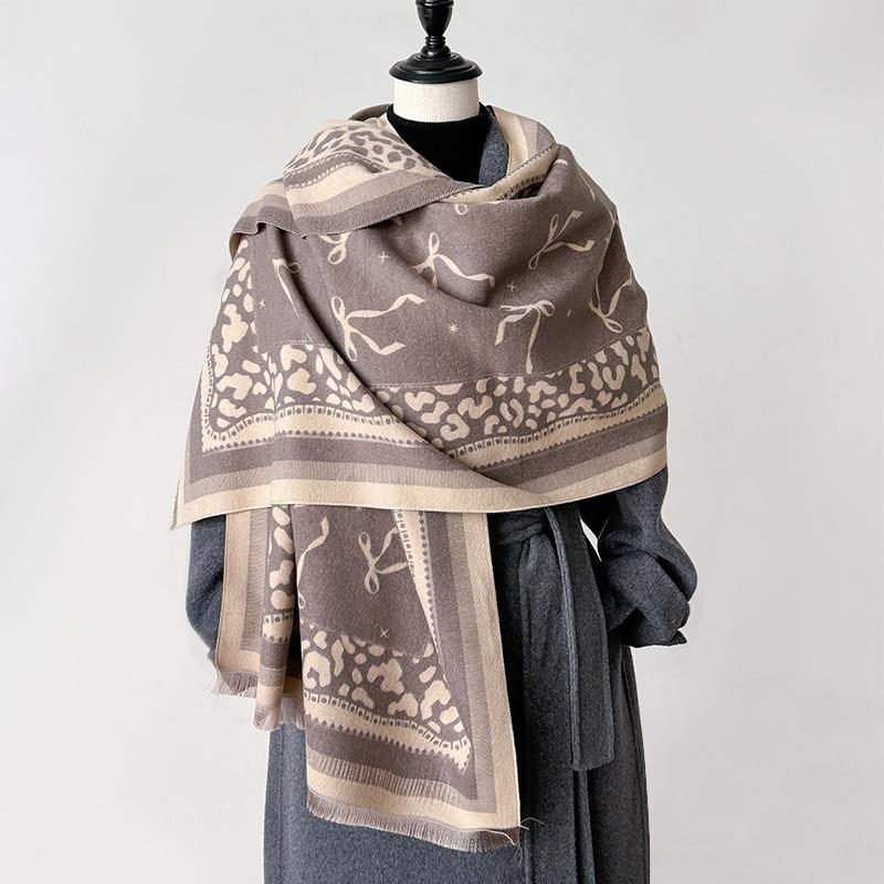 

имитация кашемира, украшение бантом, ретро текстурная печать, двусторонний теплый шарф-шаль 180cm серый