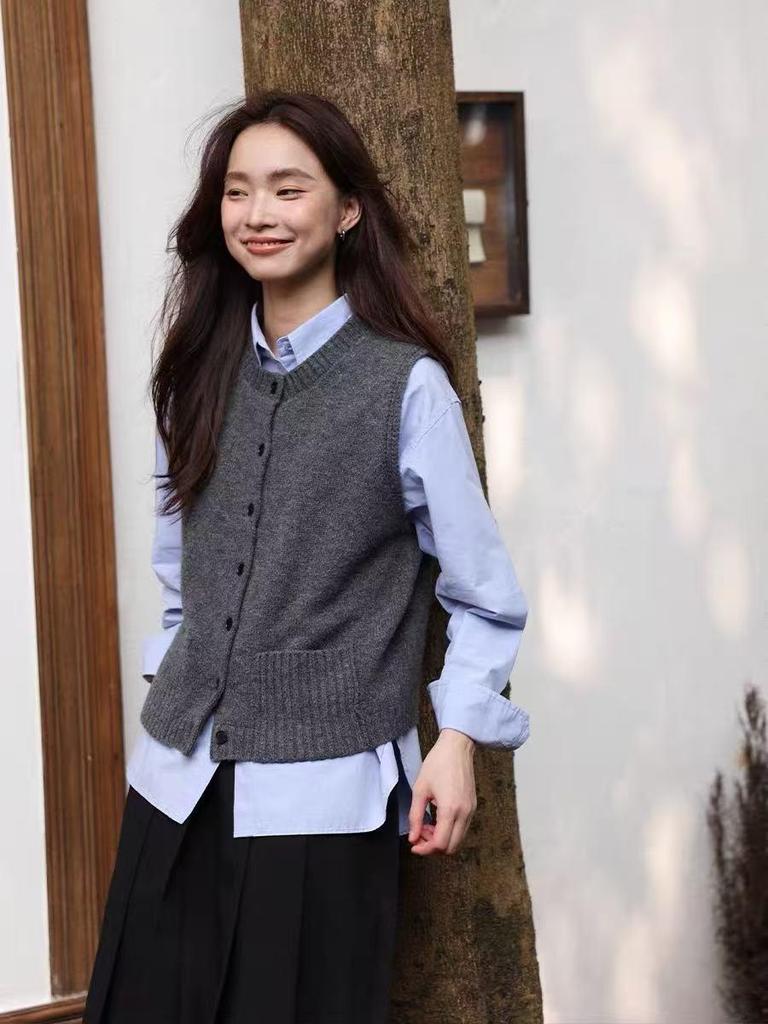 2026 Wool Vest: Autumn/Winter Round Neck Sleeveless Cardigan