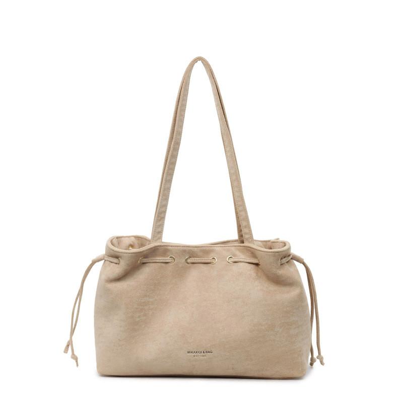 

Pu Material Lightweight Underarm Bag With Drawstring Closure For Daily Use бежевий