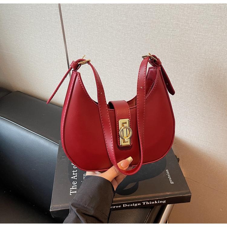 Сумка премиум-текстуры нишевого дизайна 2025 новая женская сумка лето популярная сумка-мессенджер плечевая сумка-подмышка бордовый 3240₽