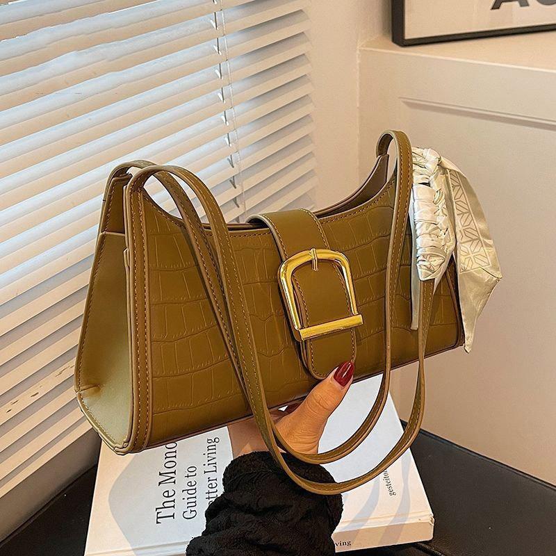 High-end niche design bag women's new spring versatile fashion single shoulder underarm bag method stick bag