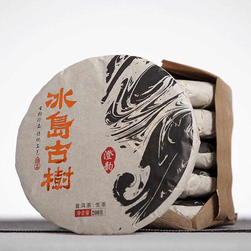 2017  (Fénixovo oko) Island Ancient Tree Tea Raw Tea Cake Yunnan Puerh Tea 200g