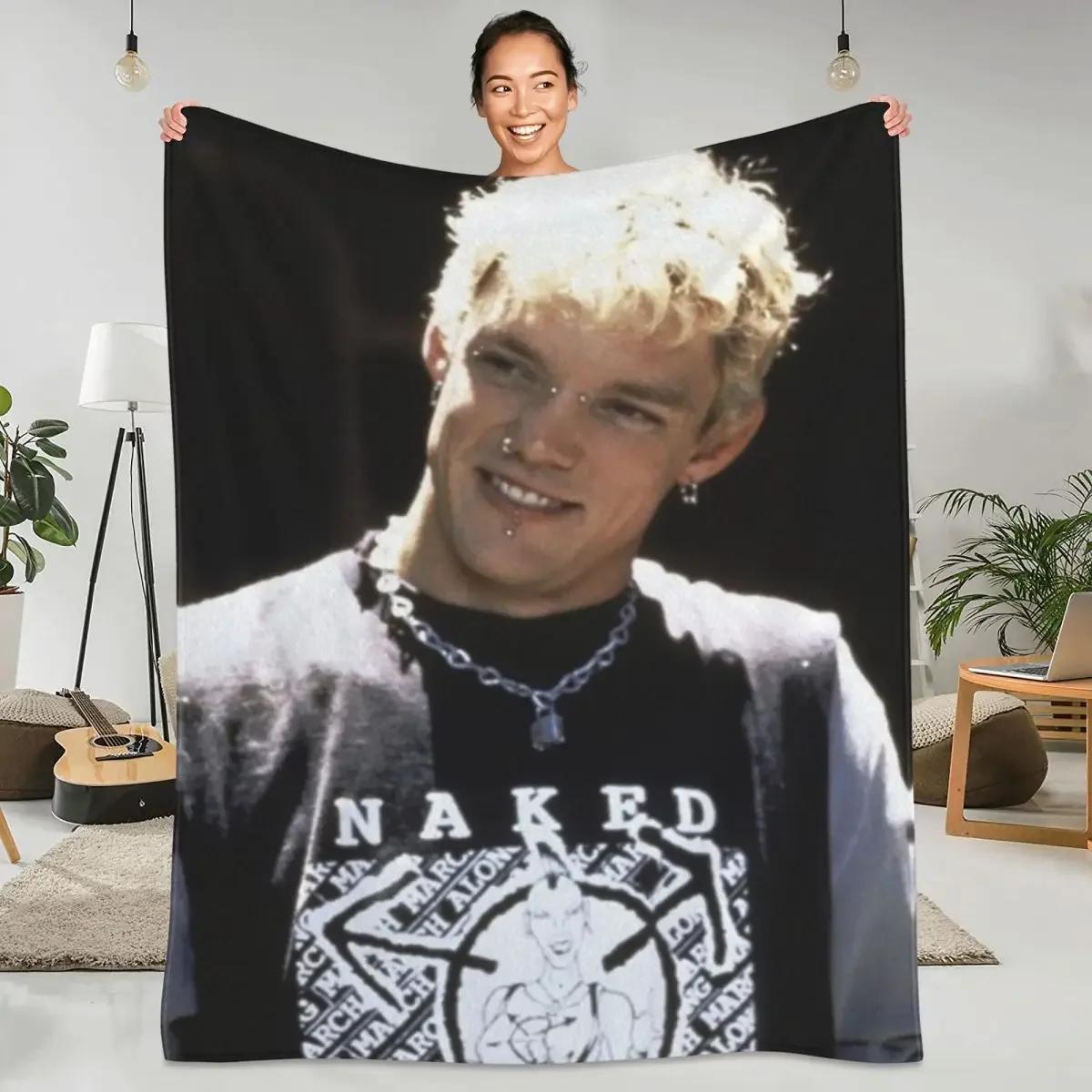 Soft Warm Blankets Travel Office Matthew Lillard Throw Blanket American Actor Flannel Bedspread Living Room Cute Sofa Bed Cover 75X95CM