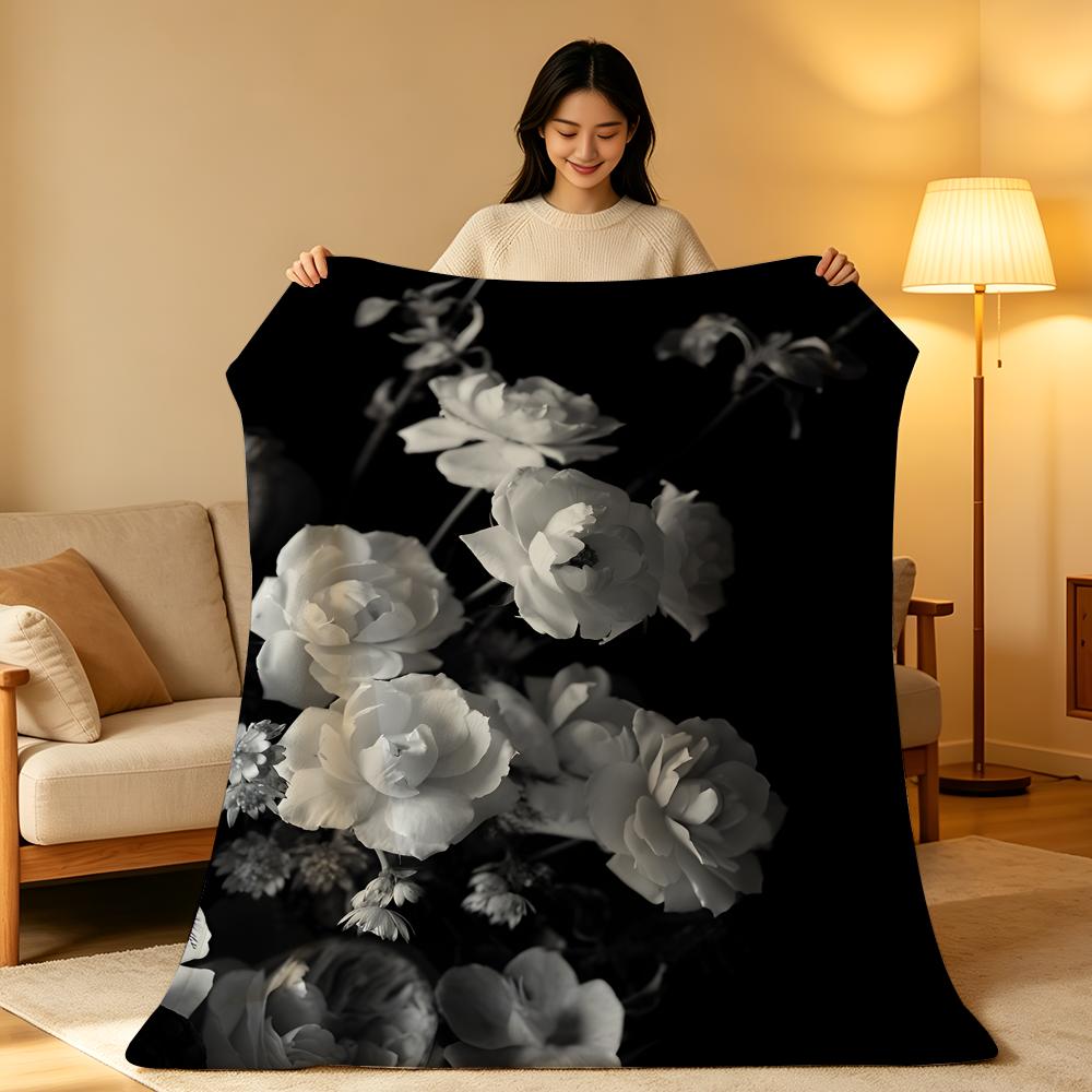 Art B-Black a-and W-White Floral Throw High-Density Short Plush Blanket Soft Skin-Friendly for Sofa Nap Air-Conditioned Room