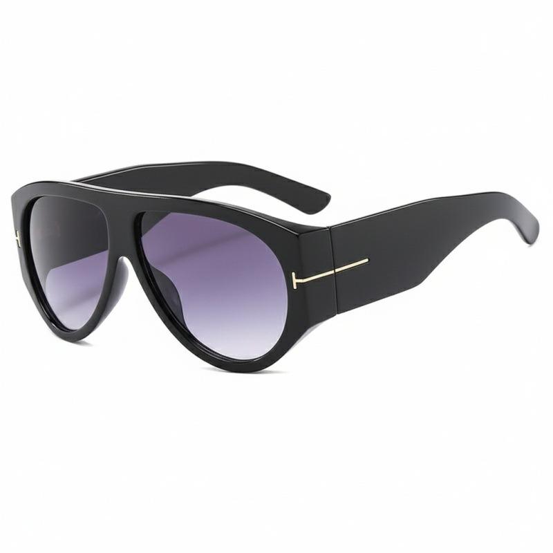 European and American retro large-frame pilot sunglasses for women ins fashionable, simple and versatile, showing a small square face, sunglasses f