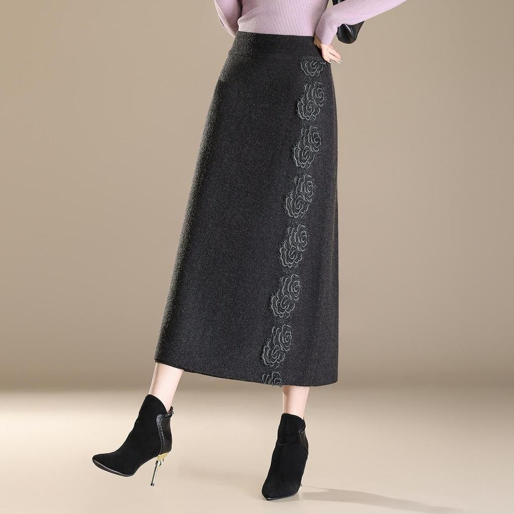 2026 Peony Lace Stretchy Knit Midi Bodycon Skirt