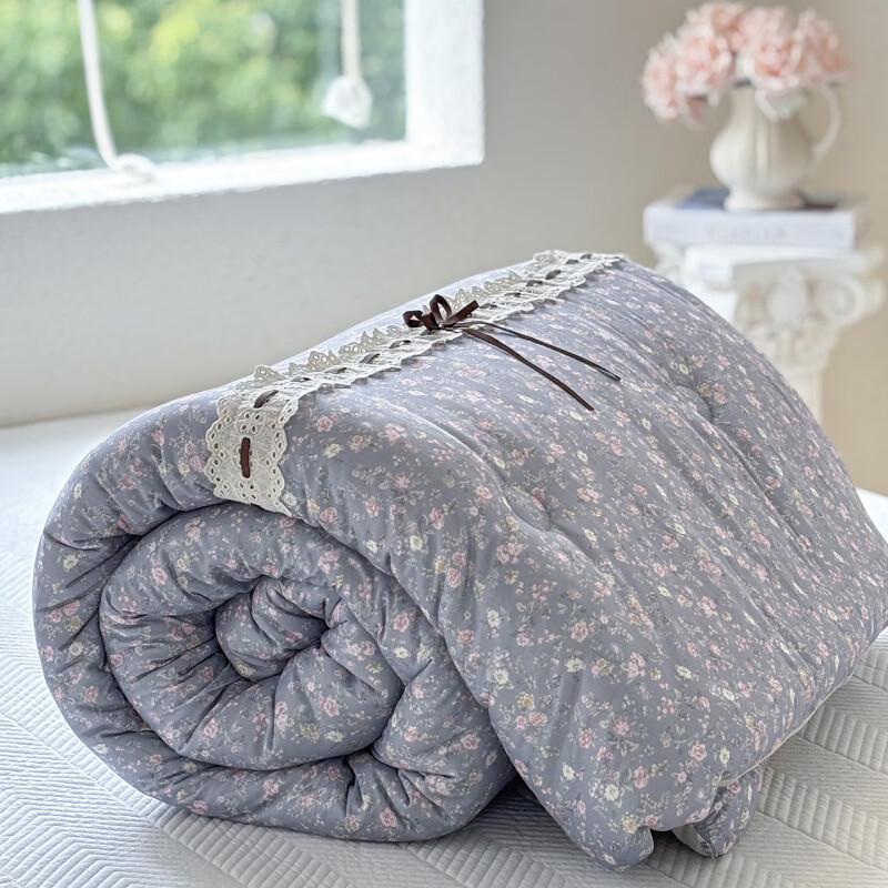 Brangdy Anna Knitted Printed Quilt