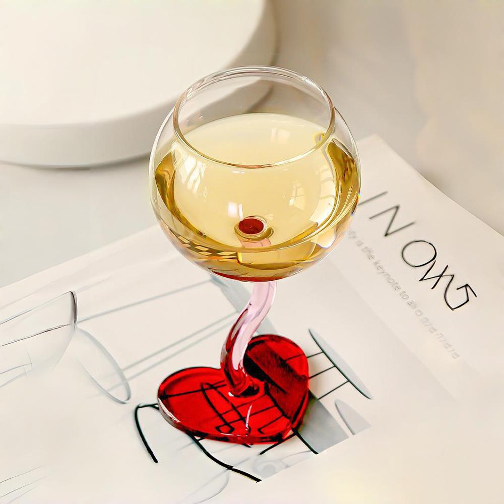 

High aesthetic and caring white wine high footed glass, red wine glass, household light luxury Valentine s Day wedding gift.zwq