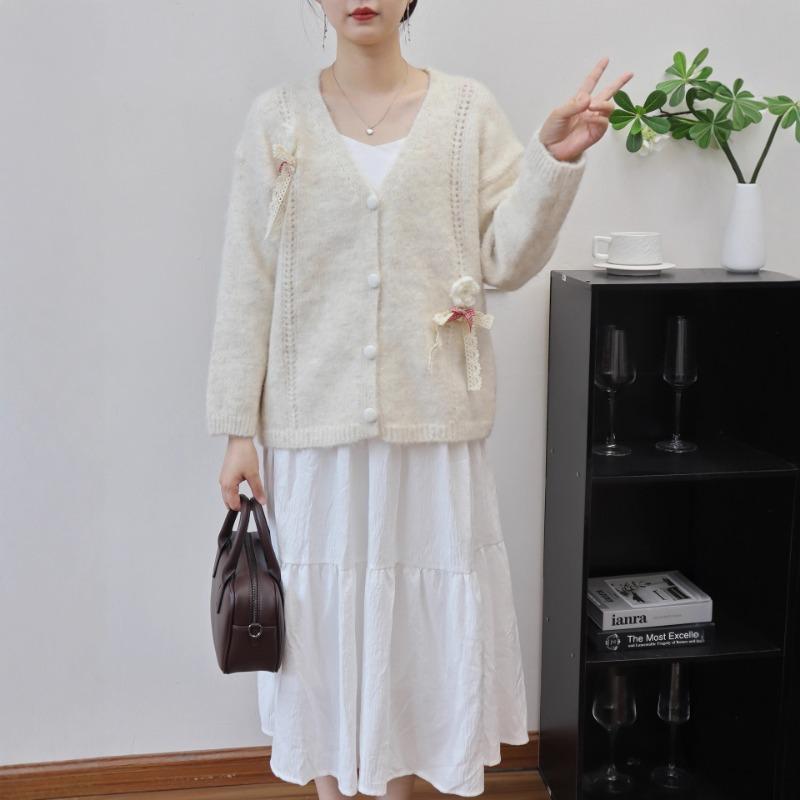 Gentle Wind Knitted Cardigan Autumn and Winter New Design Bow Flower Loose Sweater Jacket Women
