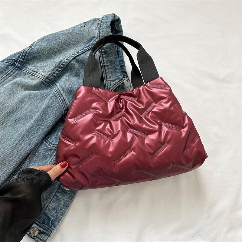 Stylish Versatile Large Capacity Tote Bag For Women In Black Gold Silver Red Green