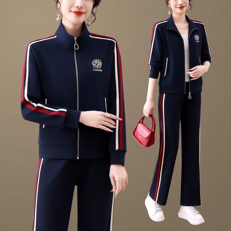 Atmungsaktiver Sportanzug für Damen: Dreiteiliges Set für Outdoor-Fitness: Kapuzenpullover mit langen Ärmeln und Hose