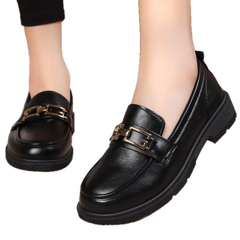 Comfortable flat shoes in the new autumn soft-soled casual shoes, middle-aged non-slip