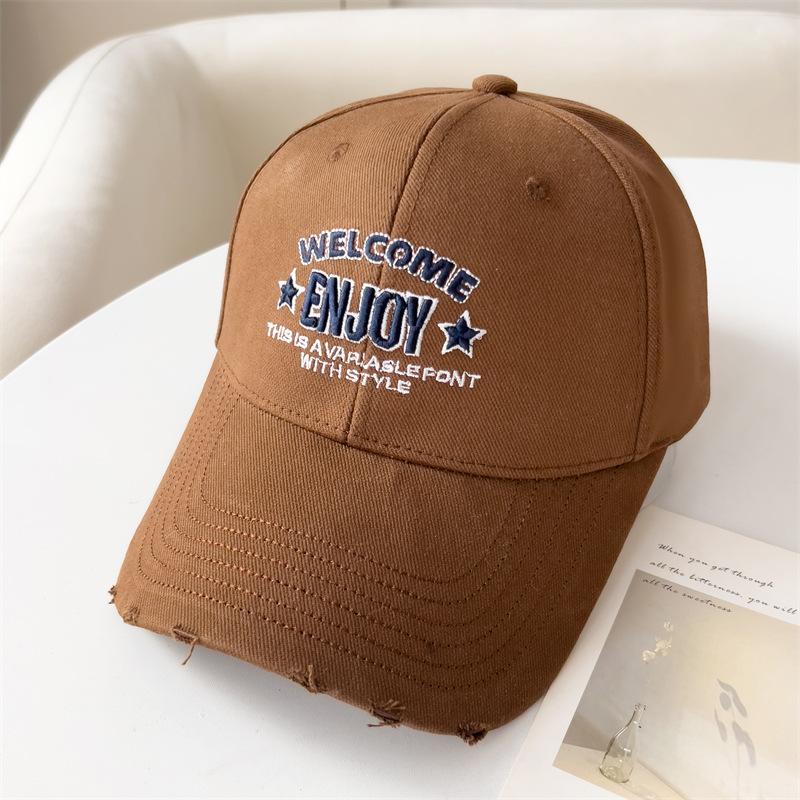 

Новая трехмерная вышитая бейсболка с буквами для женщин в весенне-летней моде, универсальная бейсболка для защиты от солнца, делающая лицо меньше adjustable