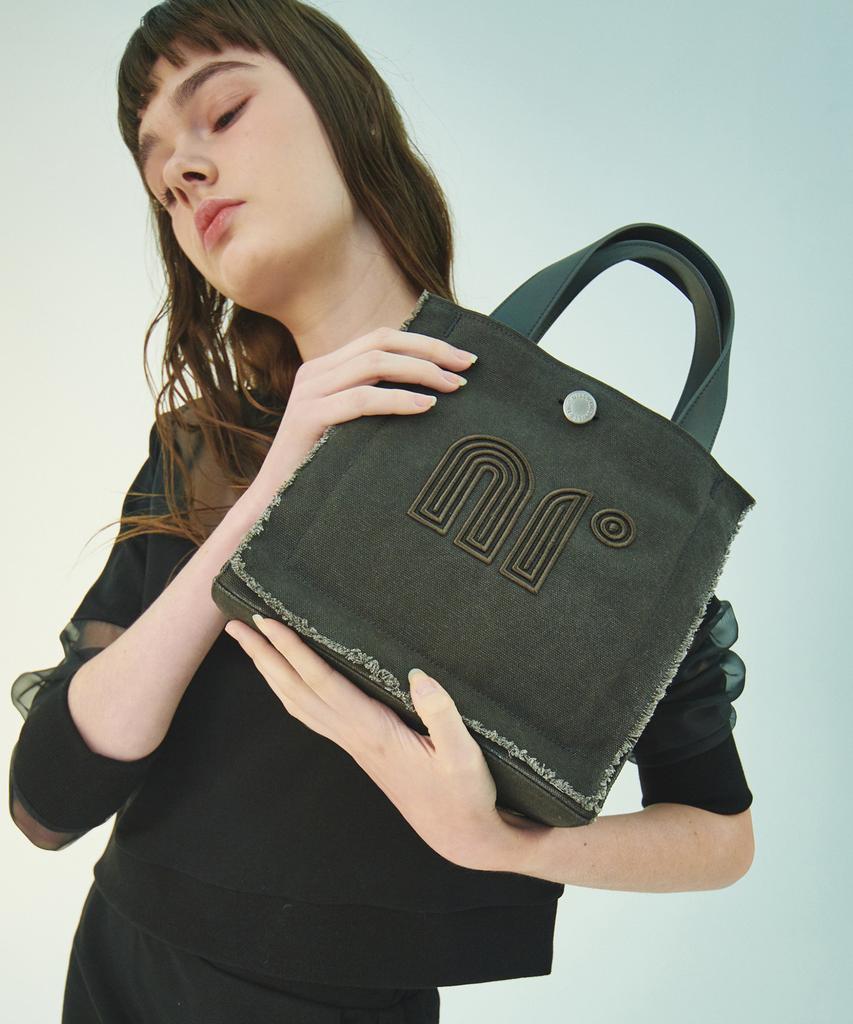 Nillring 3 Pm Small _ Tote Bag
