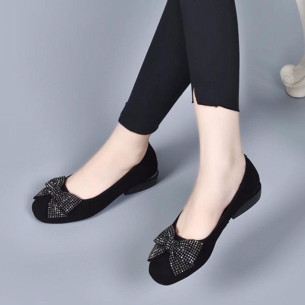 Single shoes women's early autumn new round head shallow mouth flats black sheepskin bow rhinestones