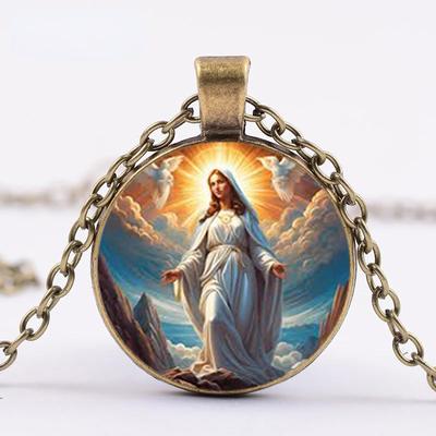 Szklana zawieszka Matki Bożej, naszyjnik z zawieszką z kamieniem czasu