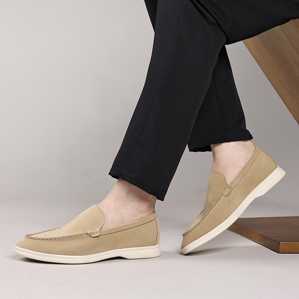 Fashion Men's Suede Loafers Casual Shoes 2025 New Slip-On Driving Moccasins Male Lightweight Walking Shoes Business Leisure Footwear