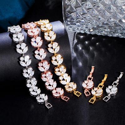 CMM Gold Farbe Weiß Zirkonia Blatt Muster Armbänder Armreifen für Frauen Mädchen Geschenk Mode Hochzeit Schmuck