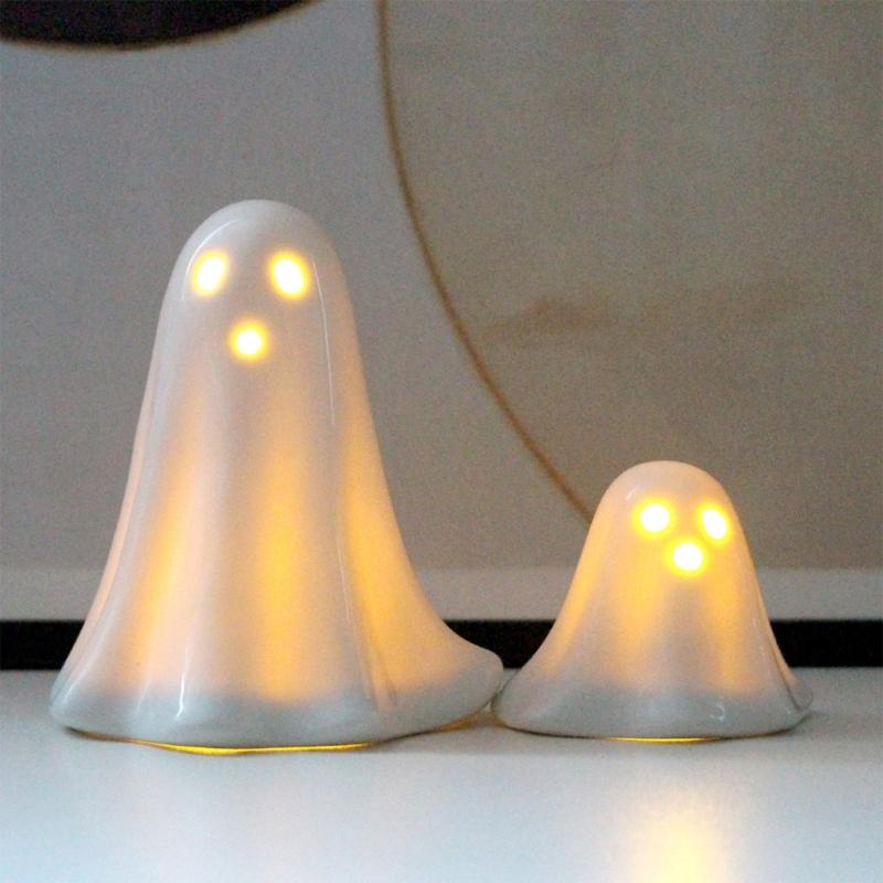 2Pcs LED Lighted Ceramics Specters Ghostly Figurine Sculpture Creative Table Centerpieces Glowing Lamp Halloween Decors
