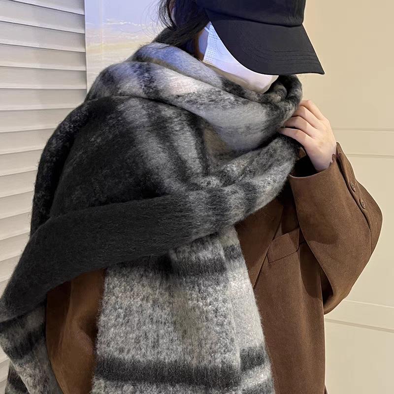 Trendy Stripete Tykt Skjerf med Frynser Tykt Kuldebeskyttende Rutete Store Skjerf Klassisk Vindtett Sjal For Kvinner Høst & Vinter