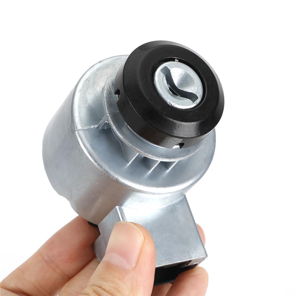 Ignition Switch with 2 Keys For Kubota B2100 B7500 B2400 B1700 B7510 6C040-55452