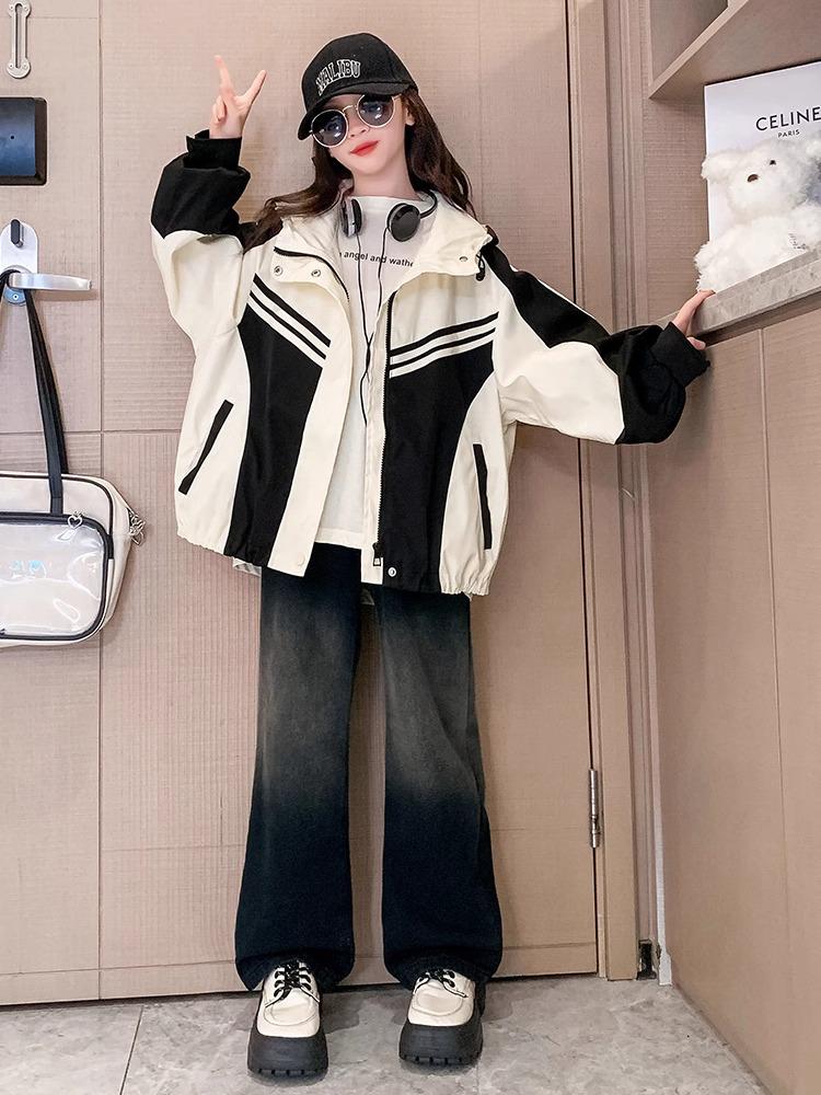 2025 Girls' Spring and Autumn Windbreaker - Fashionable Outerwear for Big Kids