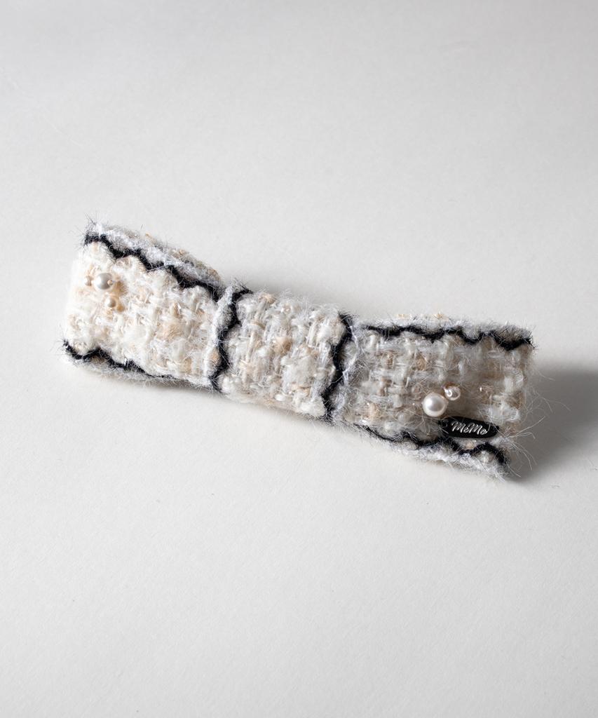 Merrymotive Tweed With Pearl Ribbon Hairpin (Ivory)