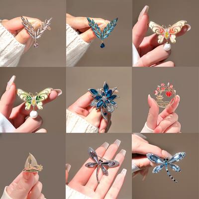 Luxury Exquisite Flower Butterfly Brooch For Women Girls Vintage Pins Versatile Shiny Corsage Clothing Accessories Gifts