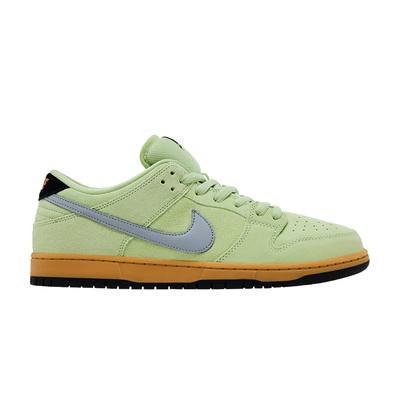 Men's Sneakers SB Dunk Low Verdugo Mountain Pistachio Frost/Wolf Grey/Black/Gum Yellow/Magic Ember/Black