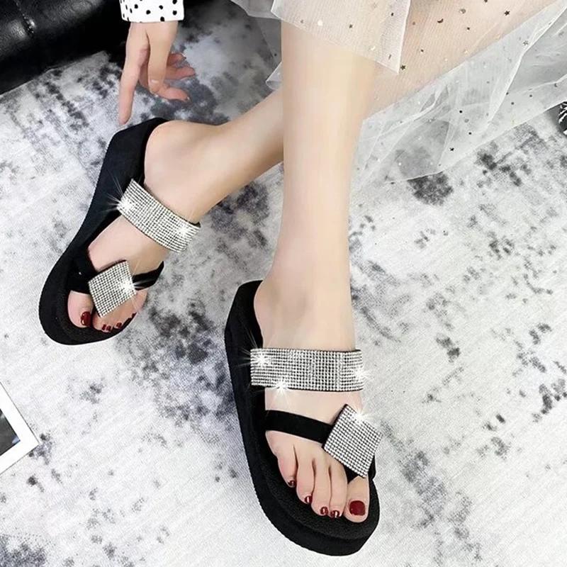 Fashion 2025 Luxury Design Bling Flip Flops for Woman Thick Bottom Clip-Toe Wedges Slippers Women Summer Outdoor Slip-On Slides Mujer