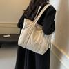 Large Capacity Handbag Lightweight Women's Tote Bag Commuter Shoulder Bag