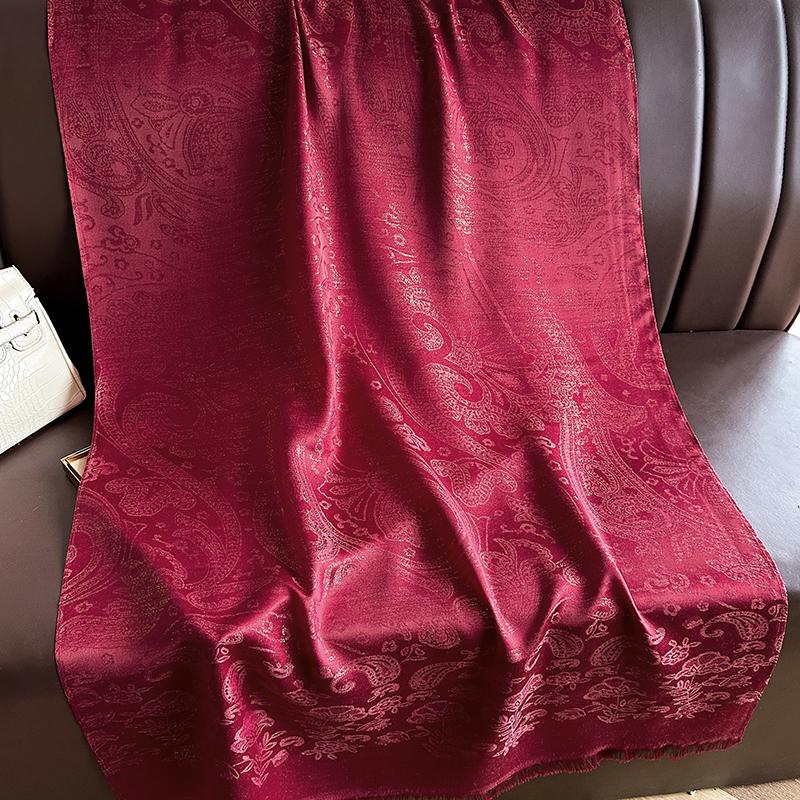 New Autumn Women Jacquard Scarf Shawl Fashion Elegant Lady Long Printing Decorate Scarves Warm Thick Stoles for Lady Bufanda