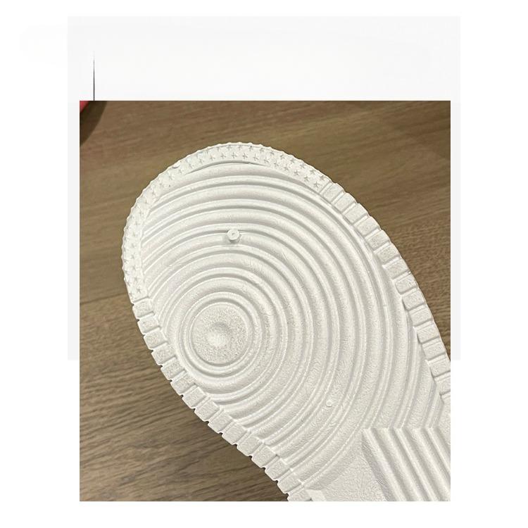 Thick Soled Women's White Shoes Spring and Autumn Height Increasing Women's Shoes Retro Versatile Board Shoes
