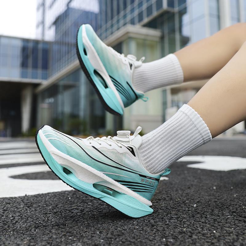 Casual and Comfortable Road Running Shoes with Sports and Outdoor Anti Slip and Wear-resistant Soles Suitable for All Seasons