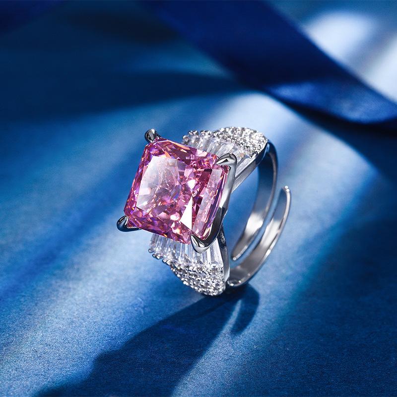 

Jewelry Ice Flower Cut High Carbon Diamond Copper Diamond Temperament Princess Square Ring Women 12 * 12