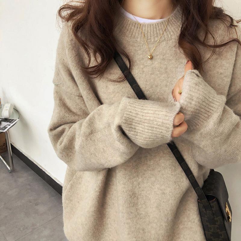 

Crew neck pullover sweater women s autumn and winter new loose retro lazy wind solid color soft waxy thickened knitted sweater women One size