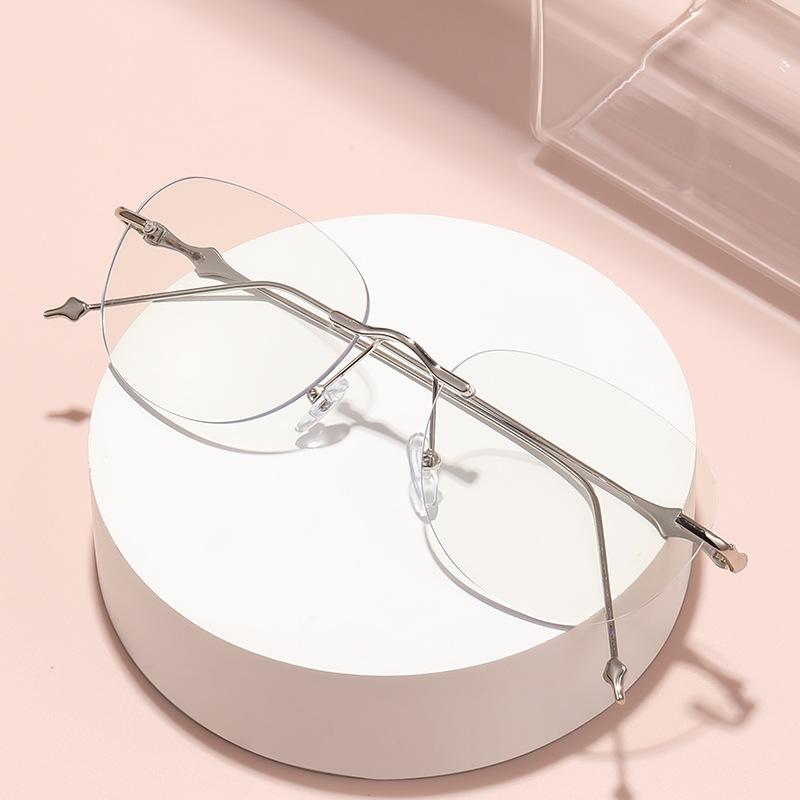 Smart Photosensitive Color-changing Frameless Edge-cut Glasses Fashion Flat-light Glasses Anti-blue Light Glasses 60018