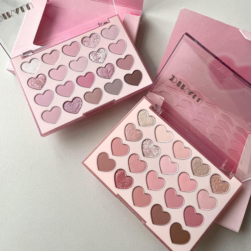 Sweet Pink Crushed Ice: Korean 20-Color Low-Saturation Eyeshadow Palette for a Gentle, Natural Look.