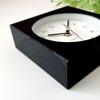 KATOMOKU Doppelnutzungs-Uhr 8, Schwarz, km-134BKRC, Wand-/Tischaufstellung, Funkgesteuerte Uhr, Kontinuierlicher Sekundenzeiger, 14cm